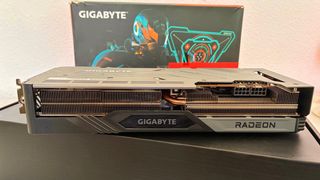 Gigabyte AMD Radeon RX 7900 GRE 16GB