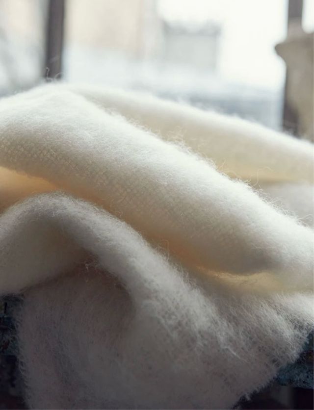 Capa LAURE DE SAGAZAN blanca talla única