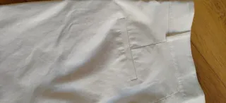 Falda blanca de tenis con botones