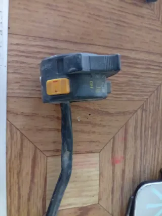 Llave de luces universal moto