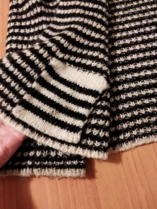 Rebeca de punto rayas blanco y negro