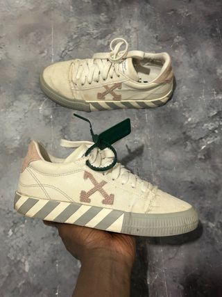 Scarpe Off-White Vulcanized Bianche Rosa