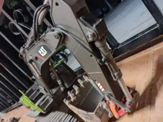 Retroexcavadora RC Huina Modificada