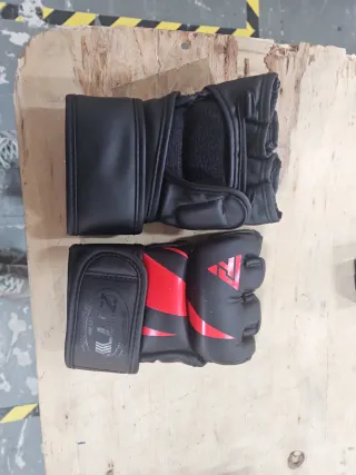 Guantes MMA Boxeo Cortos Talla M Negros