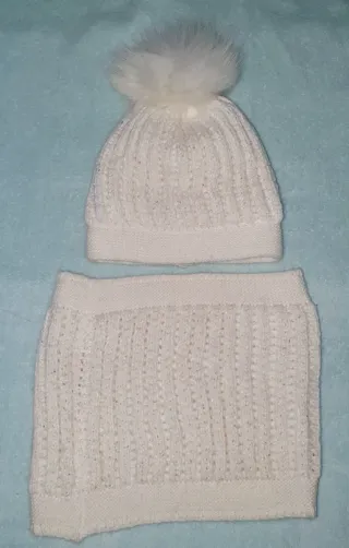 Conjunto gorro y braga cuello niña blanco