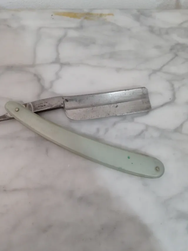 Antigua Navaja Filarmónica Doble Temple