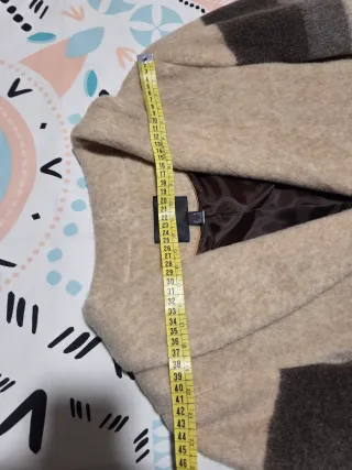 Abrigo Cortefiel lana beige y marrón