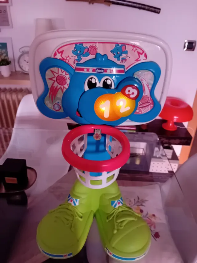 Canasta Baloncesto Infantil Chicco Elefante