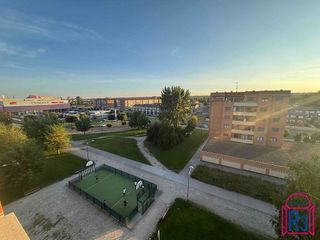 Piso en venta en Crucero - Pinilla en León