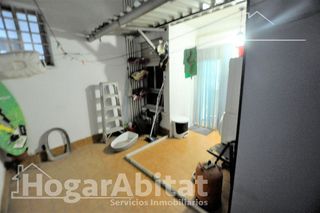 Piso en venta en La Torre en Valencia