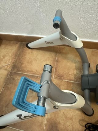 Rodillo inteligente Tacx Flow Smart