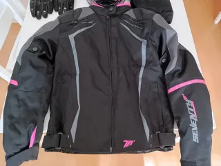 Conjunto moto mujer Talla S: Chaqueta, Casco y Gua