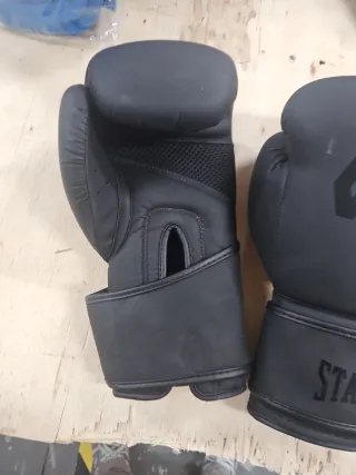 Guantes de Boxeo STARLA 14 oz Negros