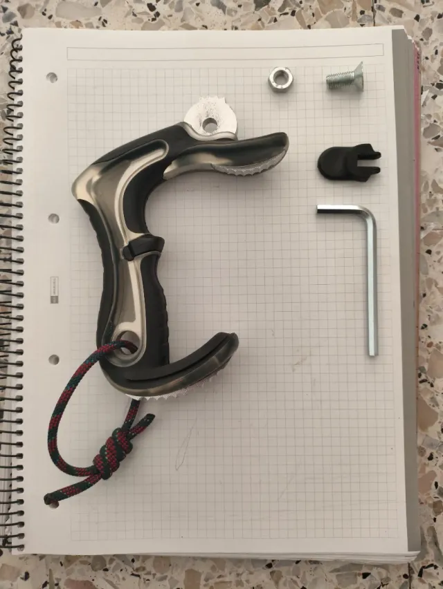 Mango piolet X Dream Camp