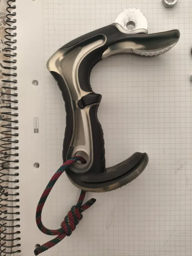 Mango piolet X Dream Camp