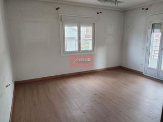 Chalet en venta en San Francisco en Ourense