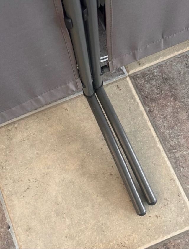 Biombo separador tela gris