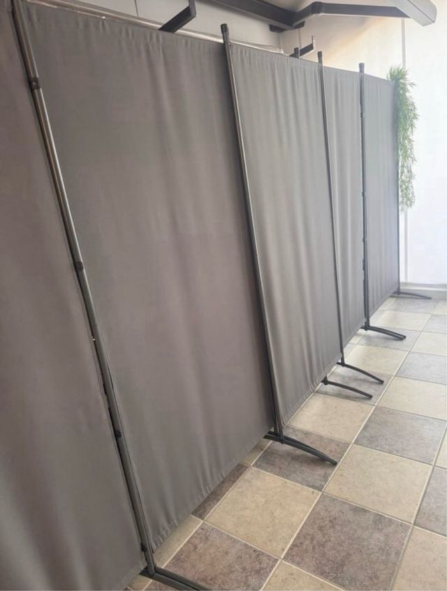 Biombo separador tela gris