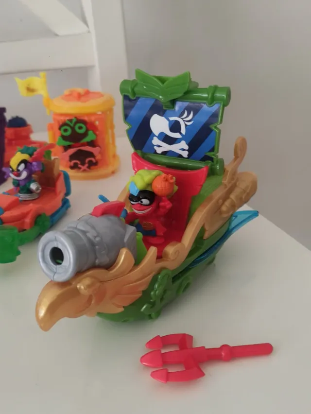 Piratix Set de juguetes y figuras