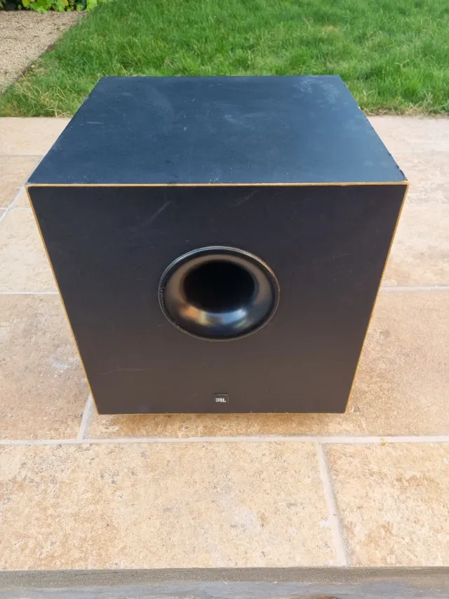 Subwoofer JBL Negro