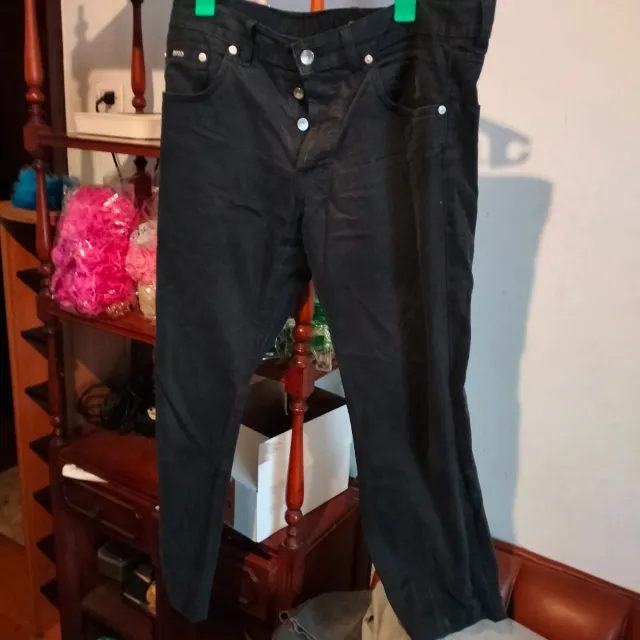 Pantalones marca  Talla 34  los 5 pantalon 10€