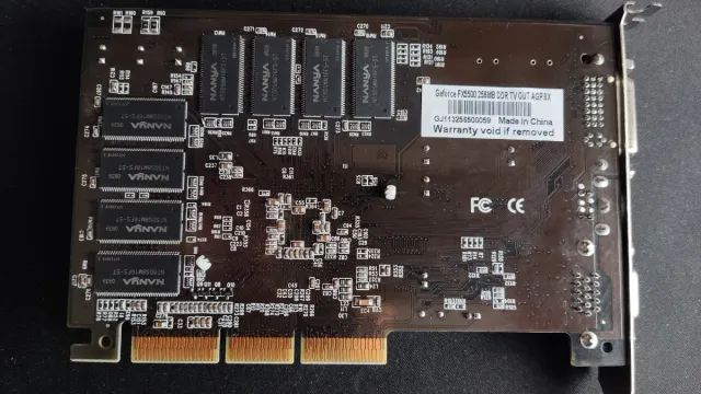 Tarjeta Gráfica Twintech FX5500 256MB AGP