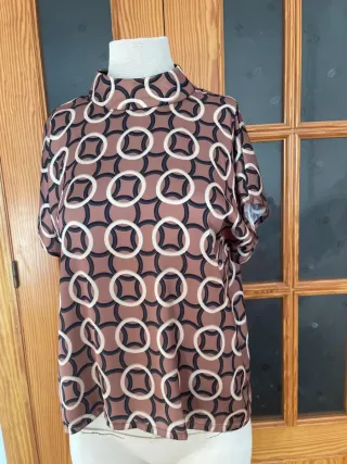 Traje de falda Matilde Cano Talla 40 Nuevo