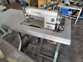 Lote 2 Máquinas de Coser Industriales