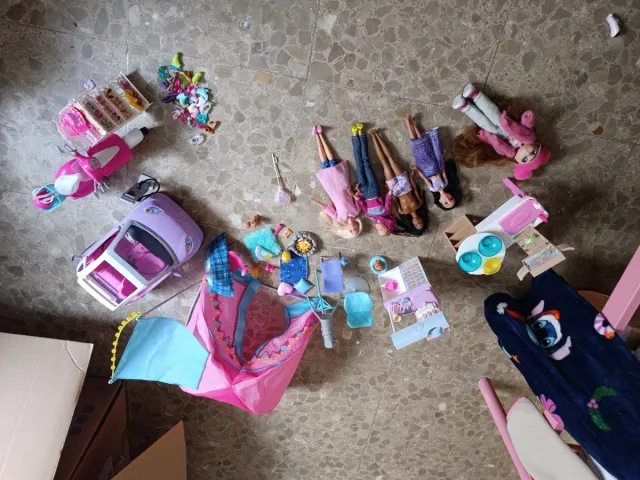 Lote Barbie: Coche, Moto y Accesorios