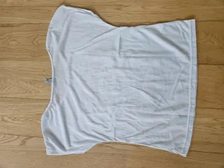 Camiseta Blanca Estampado Montaña Talla L