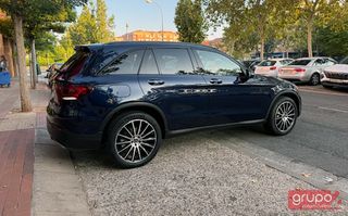 MERCEDES-BENZ  GLC 300 de 4MATIC