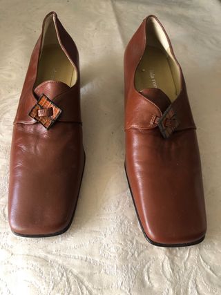 Zapatos de mujer marrones