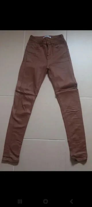 Calças Ecopele Cardadas Tam 34