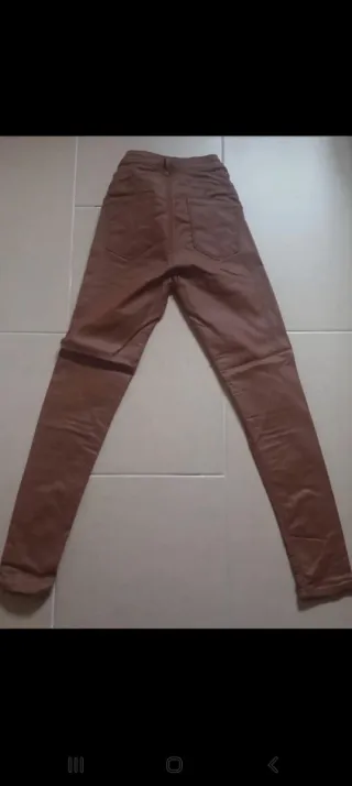 Calças Ecopele Cardadas Tam 34