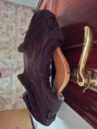 Parka marrón con borreguito