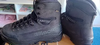 Botas Montaña Boreal Maipo.talla 41
