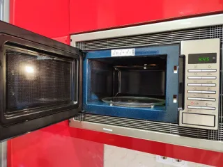 Microondas/Grill Samsung Acero Inoxidable 23L