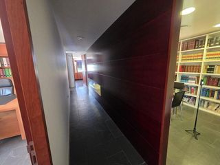 Oficina en venta en El Tardón - El Carmen en Sevilla