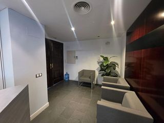 Oficina en venta en El Tardón - El Carmen en Sevilla