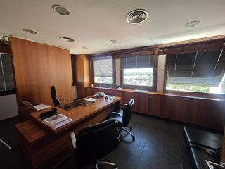 Oficina en venta en El Tardón - El Carmen en Sevilla