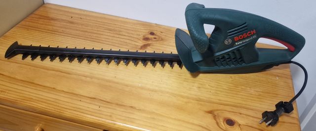 Cortasetos Bosch Easy Hedgecut 45