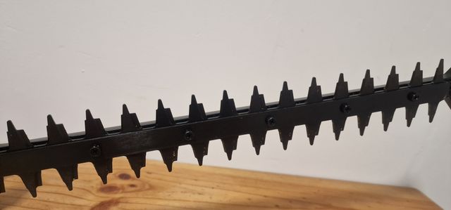 Cortasetos Bosch Easy Hedgecut 45