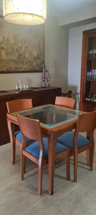 OFERTA! Mesa de comedor extensible 4 sillas