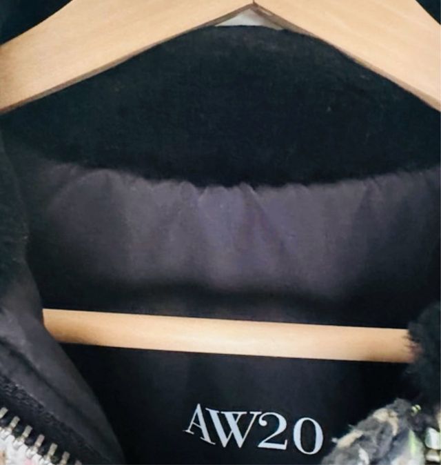 Abrigo Guts & Love Talla S