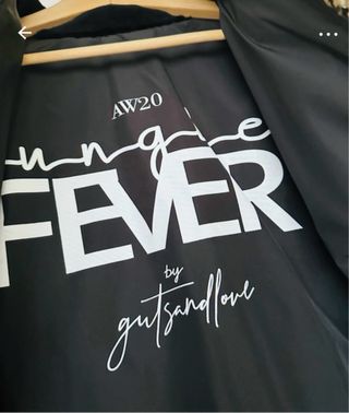 Abrigo Guts & Love Talla S