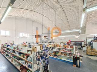 Local comercial en venta en Huércal-Overa