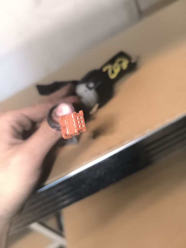 Bombín Peugeot 207cc