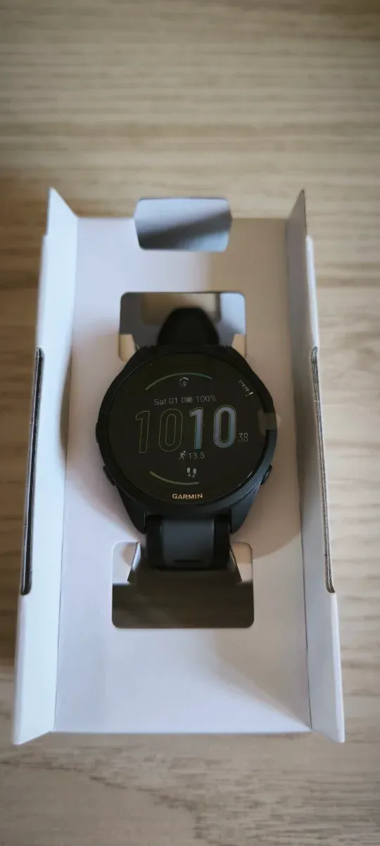 Garmin Forerunner 165 AMOLED