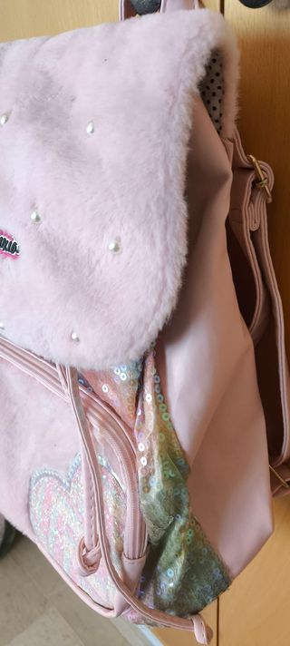 Mochila infantil rosa con lentejuelas