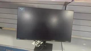Pantalla Monitor Negro y Plata
